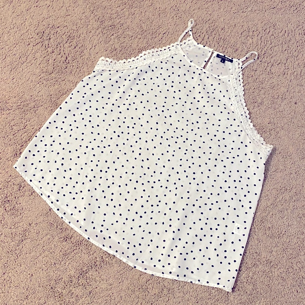 NWOT PAPERMOON black and white top Stitchfix Large